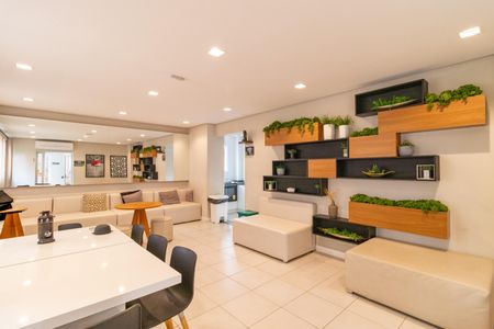 Apartamento para alugar com 35m², 2 quartos e sem vagaÁrea comum - Salão de festas