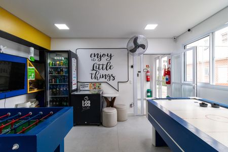 Apartamento para alugar com 35m², 2 quartos e sem vagaÁrea comum - Salão de jogos