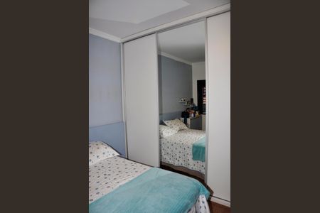 Casa à venda com 205m², 3 quartos e 2 vagas Casa à venda com 205m², 3 quartos e 2 vagasDetalhe - Quarto 03 com Suíte