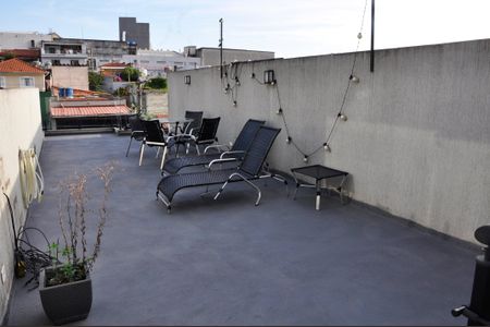 Casa à venda com 205m², 3 quartos e 2 vagas Casa à venda com 205m², 3 quartos e 2 vagasDetalhe - Varanda