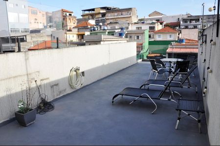Casa à venda com 205m², 3 quartos e 2 vagas Casa à venda com 205m², 3 quartos e 2 vagasDetalhe - Varanda