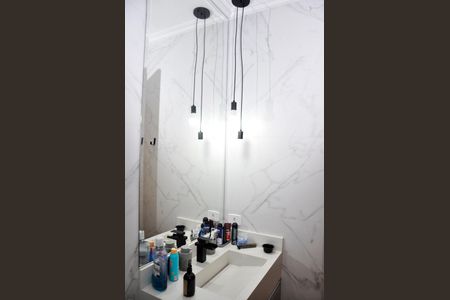 Casa à venda com 205m², 3 quartos e 2 vagas Casa à venda com 205m², 3 quartos e 2 vagasDetalhe - Suíte