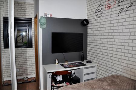 Casa à venda com 205m², 3 quartos e 2 vagas Casa à venda com 205m², 3 quartos e 2 vagasDetalhe - Quarto 02 com Suíte