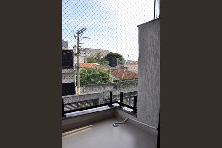 Casa à venda com 205m², 3 quartos e 2 vagas Casa à venda com 205m², 3 quartos e 2 vagasDetalhe - Varanda