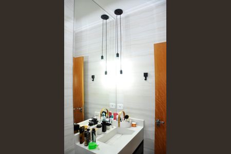 Casa à venda com 205m², 3 quartos e 2 vagas Casa à venda com 205m², 3 quartos e 2 vagasDetalhe - Suíte