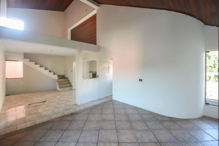 Casa à venda com 450m², 4 quartos e 5 vagas Casa à venda com 450m², 4 quartos e 5 vagasSala 4