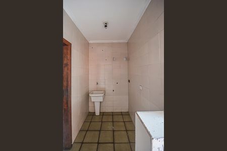 Casa à venda com 450m², 4 quartos e 5 vagas Casa à venda com 450m², 4 quartos e 5 vagasÁrea de Serviço