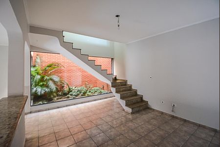 Casa à venda com 450m², 4 quartos e 5 vagas Casa à venda com 450m², 4 quartos e 5 vagasSala 1