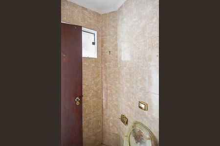 Casa à venda com 450m², 4 quartos e 5 vagas Casa à venda com 450m², 4 quartos e 5 vagasLavabo 2