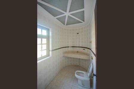 Casa à venda com 450m², 4 quartos e 5 vagas Casa à venda com 450m², 4 quartos e 5 vagasLavabo
