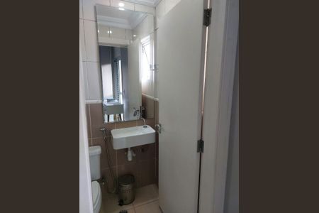 Casa de condomínio à venda com 70m², 2 quartos e 2 vagasBanheiro