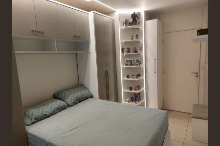 Casa de condomínio à venda com 70m², 2 quartos e 2 vagasQuarto