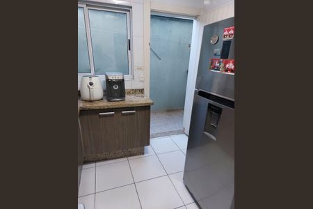 Casa de condomínio à venda com 70m², 2 quartos e 2 vagasCozinha