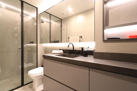 Apartamento à venda com 70m², 1 quarto e 2 vagasBanheiro
