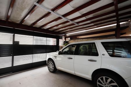 Casa à venda com 90m², 2 quartos e 2 vagas Casa à venda com 90m², 2 quartos e 2 vagasGaragem