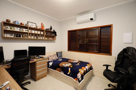 Casa à venda com 90m², 2 quartos e 2 vagas Casa à venda com 90m², 2 quartos e 2 vagasQuarto 2