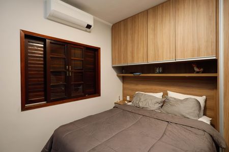 Casa à venda com 90m², 2 quartos e 2 vagas Casa à venda com 90m², 2 quartos e 2 vagasQuarto 1