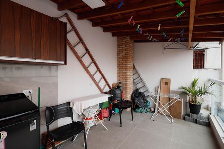 Casa à venda com 90m², 2 quartos e 2 vagas Casa à venda com 90m², 2 quartos e 2 vagasÁrea de Serviço