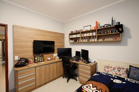 Casa à venda com 90m², 2 quartos e 2 vagas Casa à venda com 90m², 2 quartos e 2 vagasQuarto 2