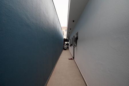 Casa à venda com 90m², 2 quartos e 2 vagas Casa à venda com 90m², 2 quartos e 2 vagasCorredor