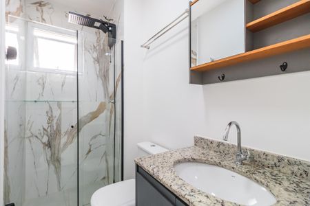 Apartamento para alugar com 52m², 2 quartos e 1 vaga Apartamento para alugar com 52m², 2 quartos e 1 vagaBanheiro