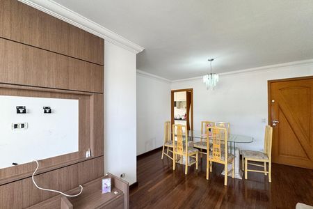 Apartamento à venda com 89m², 3 quartos e 1 vaga Apartamento à venda com 89m², 3 quartos e 1 vagaSala