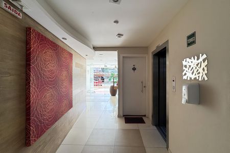 Apartamento à venda com 89m², 3 quartos e 1 vaga Apartamento à venda com 89m², 3 quartos e 1 vagaÁrea comum - Hall