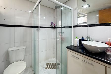 Apartamento à venda com 89m², 3 quartos e 1 vaga Apartamento à venda com 89m², 3 quartos e 1 vagaBanheiro Social