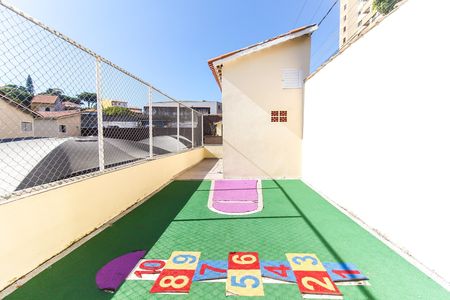 Casa de condomínio à venda com 50m², 2 quartos e 1 vaga