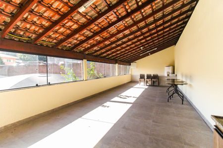 Casa de condomínio à venda com 50m², 2 quartos e 1 vaga Casa de condomínio à venda com 50m², 2 quartos e 1 vagaÁrea comum - Salão de festas