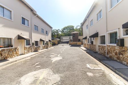 Casa de condomínio à venda com 50m², 2 quartos e 1 vaga Casa de condomínio à venda com 50m², 2 quartos e 1 vagaÁrea externa