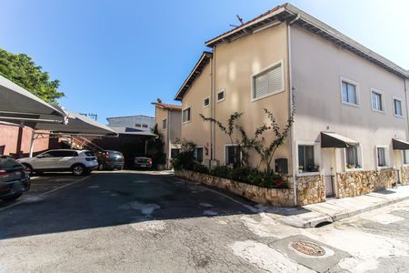 Casa de condomínio à venda com 50m², 2 quartos e 1 vaga Casa de condomínio à venda com 50m², 2 quartos e 1 vagaEstacionamento