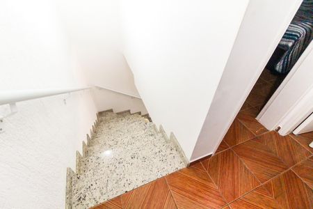 Casa de condomínio à venda com 50m², 2 quartos e 1 vaga Casa de condomínio à venda com 50m², 2 quartos e 1 vagaHall