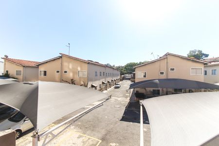 Casa de condomínio à venda com 50m², 2 quartos e 1 vaga Casa de condomínio à venda com 50m², 2 quartos e 1 vagaEstacionamento