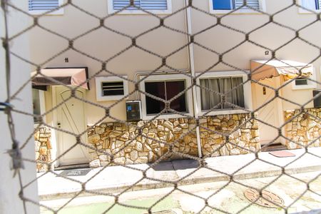 Casa de condomínio à venda com 50m², 2 quartos e 1 vaga Casa de condomínio à venda com 50m², 2 quartos e 1 vagaVista da Área de Serviço