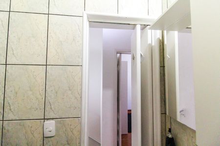 Casa de condomínio à venda com 50m², 2 quartos e 1 vaga Casa de condomínio à venda com 50m², 2 quartos e 1 vagaBanheiro