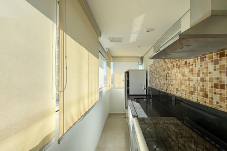 Apartamento para alugar com 204m², 3 quartos e 3 vagasÁrea - Churrasqueira