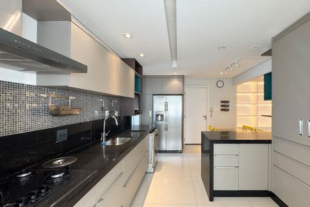 Apartamento para alugar com 204m², 3 quartos e 3 vagasCozinha 