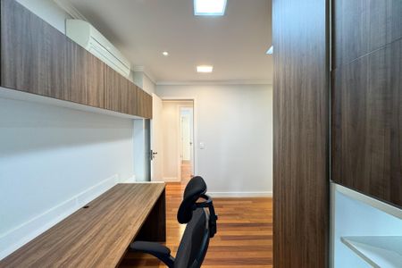 Apartamento para alugar com 204m², 3 quartos e 3 vagasQuarto 