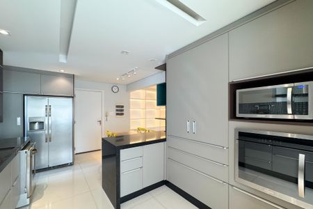Apartamento para alugar com 204m², 3 quartos e 3 vagasCozinha 