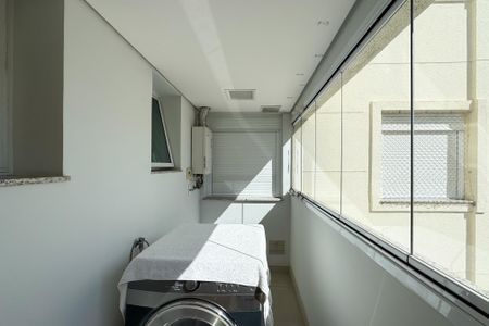 Apartamento para alugar com 204m², 3 quartos e 3 vagasÁrea - Churrasqueira