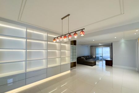 Apartamento para alugar com 204m², 3 quartos e 3 vagasSala de Jantar