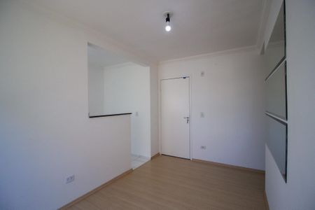 Sala de apartamento para alugar com 2 quartos, 45m² em Vossoroca, Votorantim