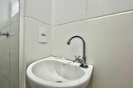Studio para alugar com 27m², 1 quarto e sem vaga Studio para alugar com 27m², 1 quarto e sem vagaBanheiro