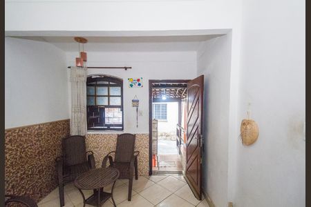 Sala de casa à venda com 2 quartos, 90m² em Realengo, Rio de Janeiro
