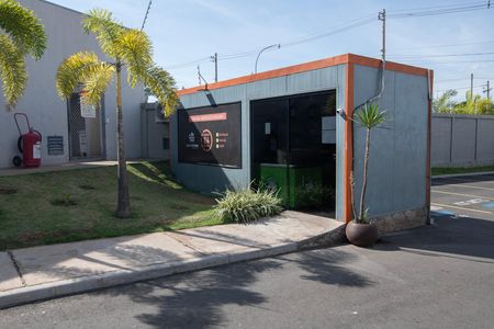 Apartamento para alugar com 57m², 2 quartos e 1 vaga Apartamento para alugar com 57m², 2 quartos e 1 vagaÁrea Comum - Conveniência 24H
