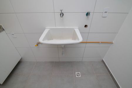 Apartamento para alugar com 57m², 2 quartos e 1 vaga Apartamento para alugar com 57m², 2 quartos e 1 vagaÁrea de Serviço