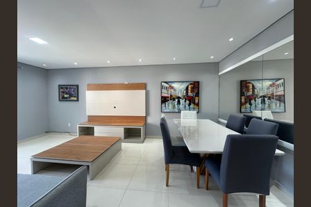 Sala de casa para alugar com 3 quartos, 120m² em Chácara do Solar Iii, Santana de Parnaíba