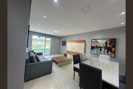Sala de casa para alugar com 3 quartos, 120m² em Chácara do Solar Iii, Santana de Parnaíba