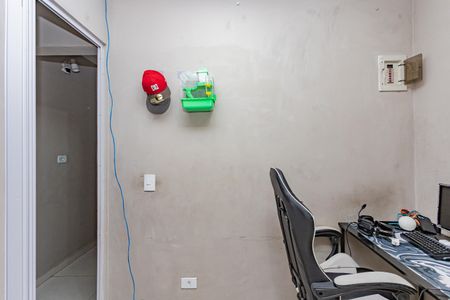 Casa à venda com 100m², 3 quartos e sem vaga Casa à venda com 100m², 3 quartos e sem vagaQuarto 2